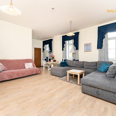 Daily Apartments - Apartment With Bath Tallinn Eksteriør billede