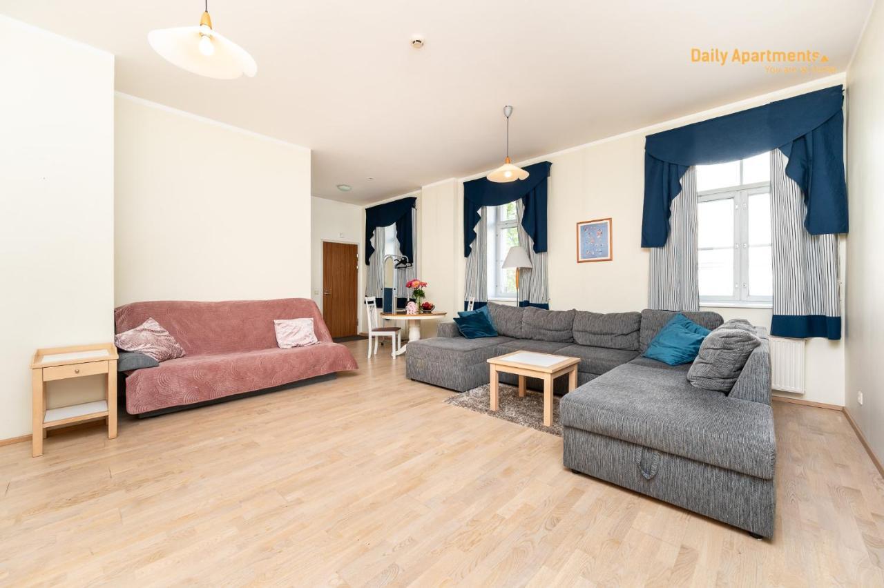 Daily Apartments - Apartment With Bath Tallinn Eksteriør billede