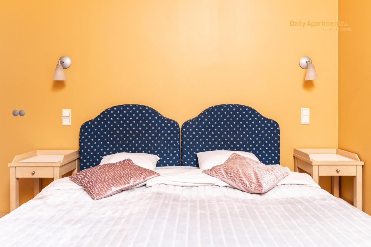 Daily Apartments - Apartment With Bath Tallinn Eksteriør billede